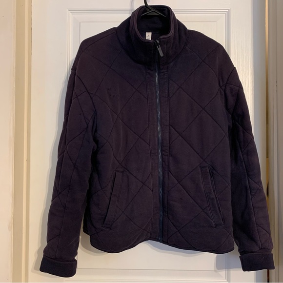 Lululemon athletica quilted or nylon reversable bomber style jacket. NAVY - Picture 5 of 16